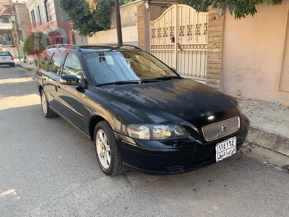 فولفو V70